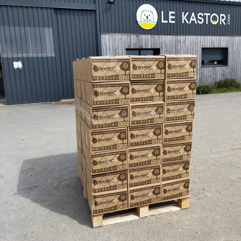 Bûches compressées de jour premium Brazeco – Palette de 80 cartons de 6 bûches